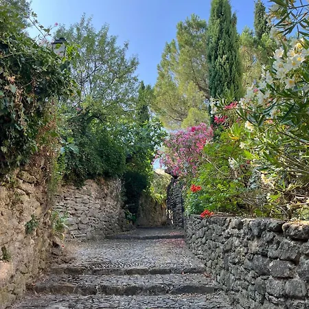 Maison De Clotilde Holiday home